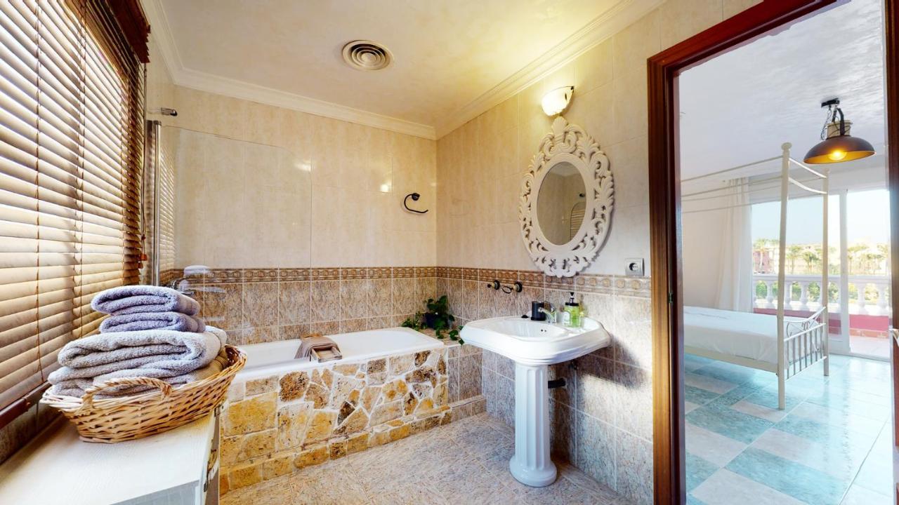 Majestic Villa By The Beach Heated Private Pool & Jacuzzi Benalmádena Exterior foto